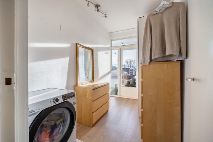 Foto 44 van Robijnstraat 15-B