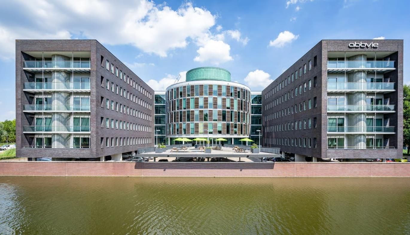 Bekijk foto 1 van Zuiderzeelaan 53