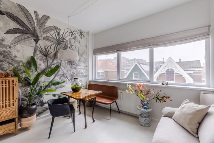 Photo 11 of Zeemansstraat 24-N