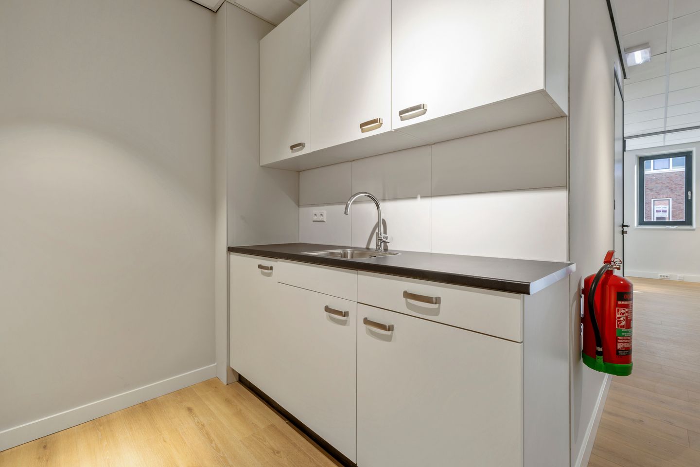 Bekijk foto 4 van Nijverheidslaan 6-H