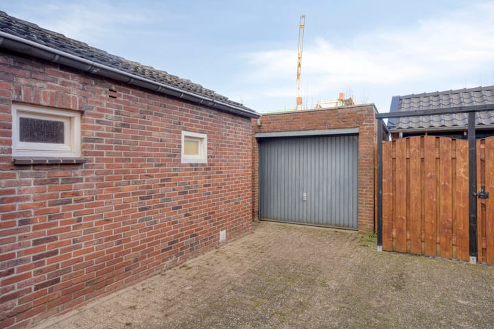 Foto 4 van Meidoornstraat 15