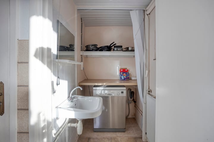 Photo 17 of Meidoornstraat 15