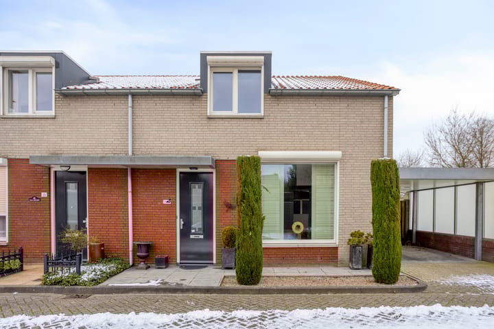 Foto 1 van Lindanusstraat 27