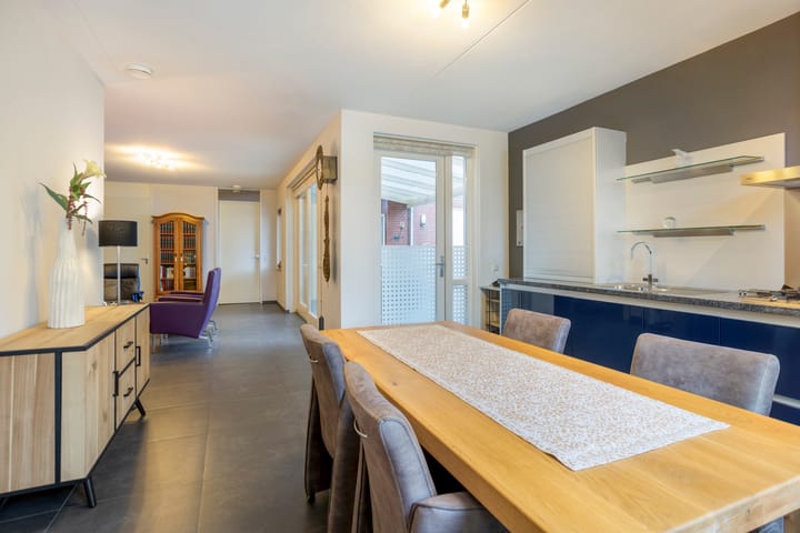 Photo 2 of Lindanusstraat 27