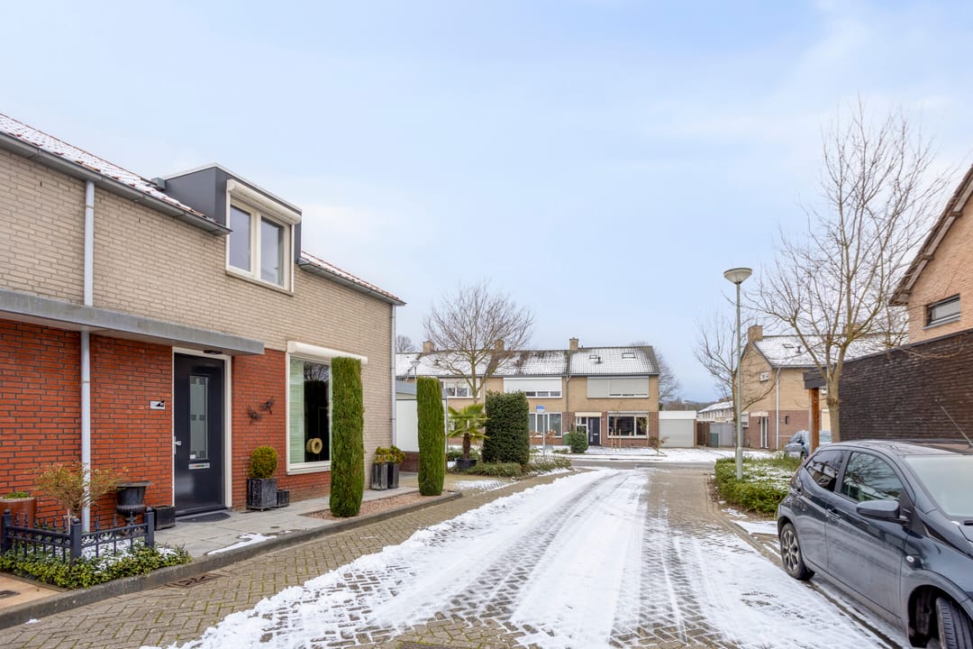 Foto 28 van Lindanusstraat 27