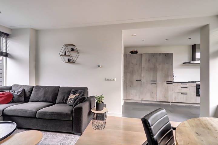 Photo 11 of Kalverweg 23