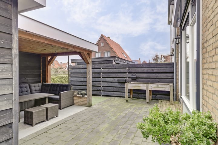 Photo 32 of Kalverweg 23