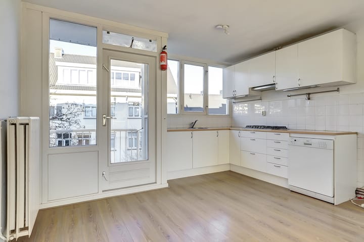 Photo 6 of President Brandstraat 110