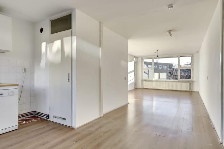 Photo 8 of President Brandstraat 110