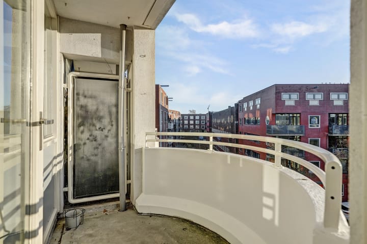 Photo 10 of President Brandstraat 110