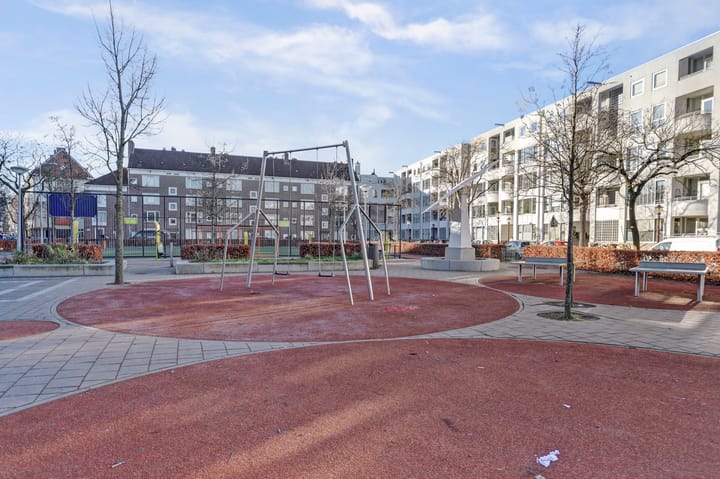 Photo 35 of President Brandstraat 110