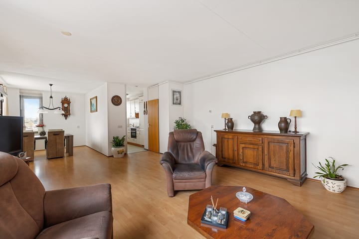 Foto 9 van Van Schaikweg 32