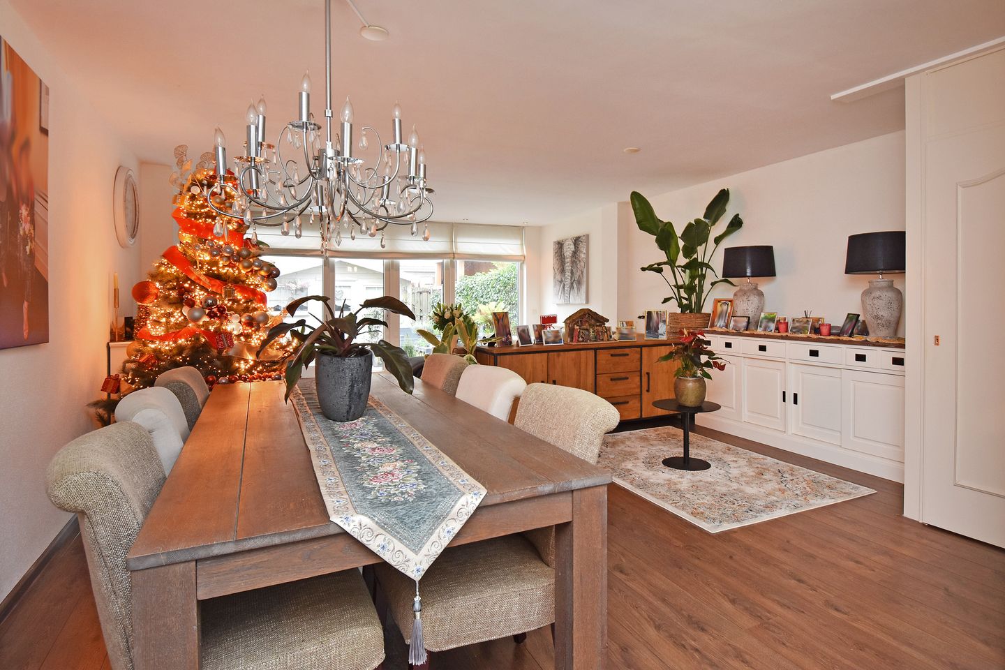 Photo 10 of Staalblauw 101