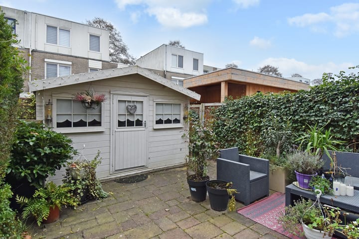 Foto 13 van Staalblauw 101