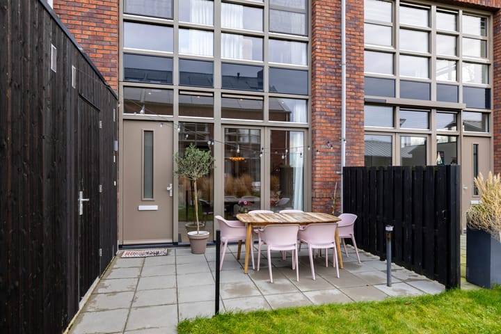 Foto 9 van Broukade 4