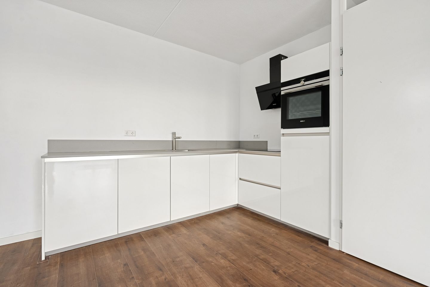 Photo 4 of Ambonstraat 52