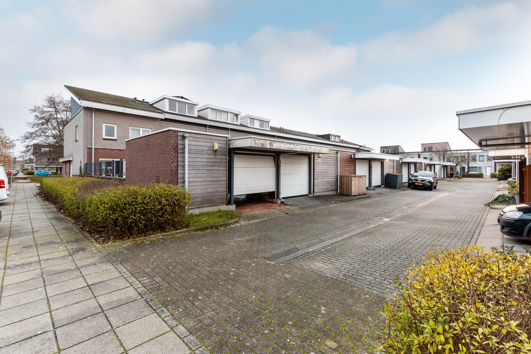 Photo 31 of Goyastraat 25