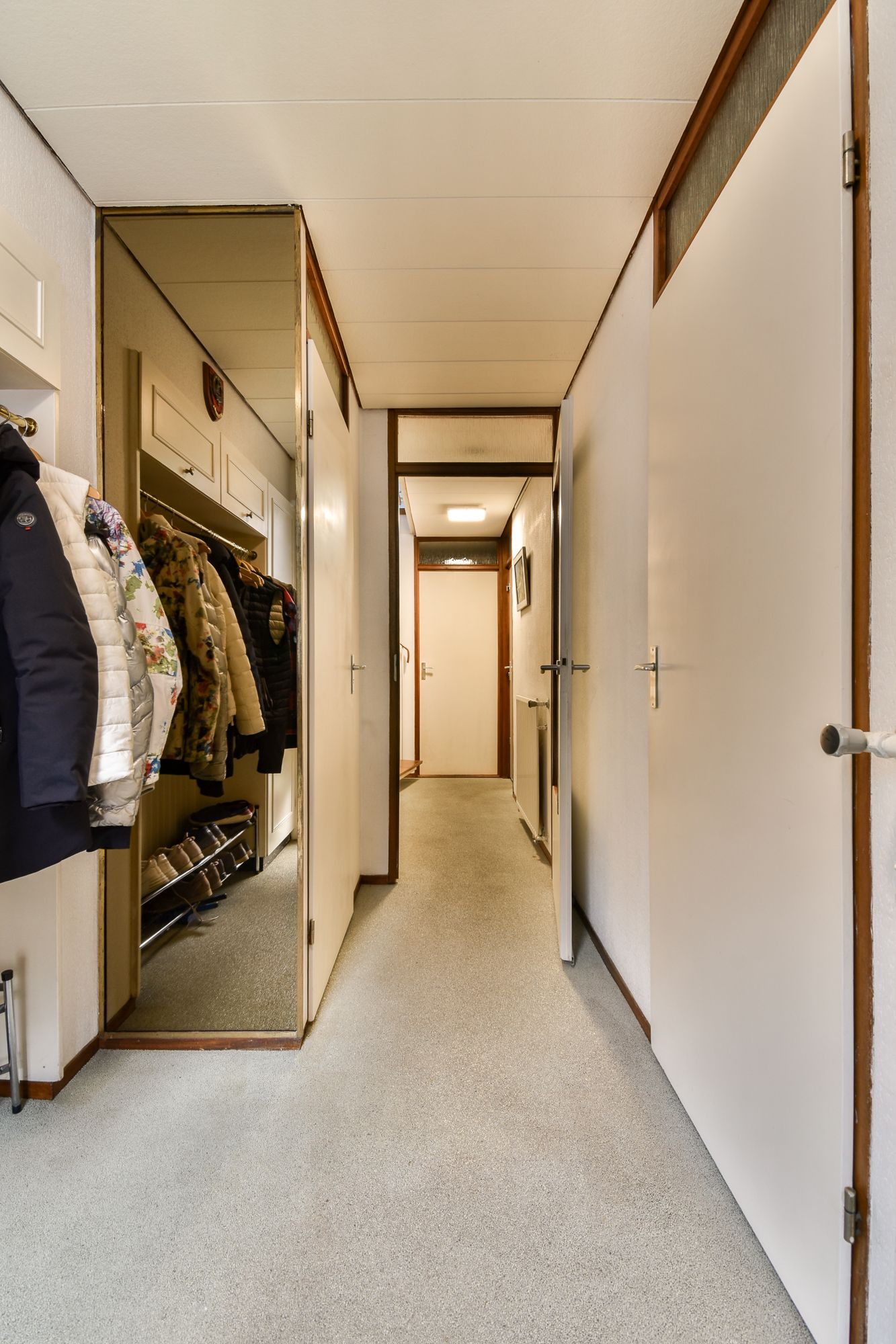 Photo 6 of Johan Willem Frisolaan 18