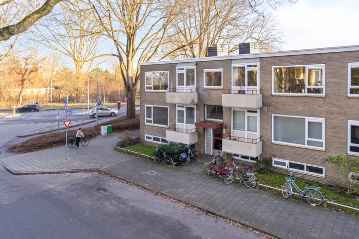 Foto 32 van Helper Brink 85