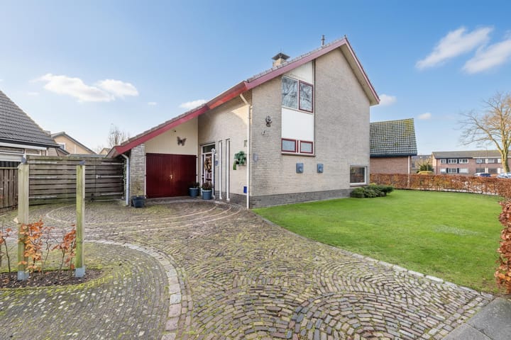 Foto 8 van Prins Clausstraat 4