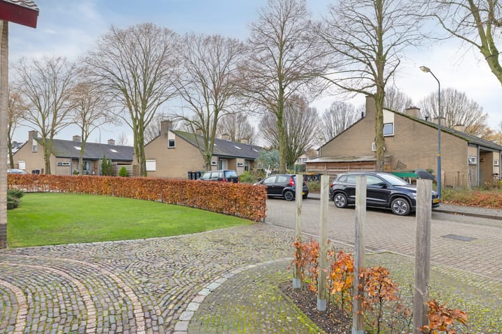 Foto 9 van Prins Clausstraat 4