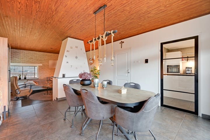 Foto 16 van Prins Clausstraat 4