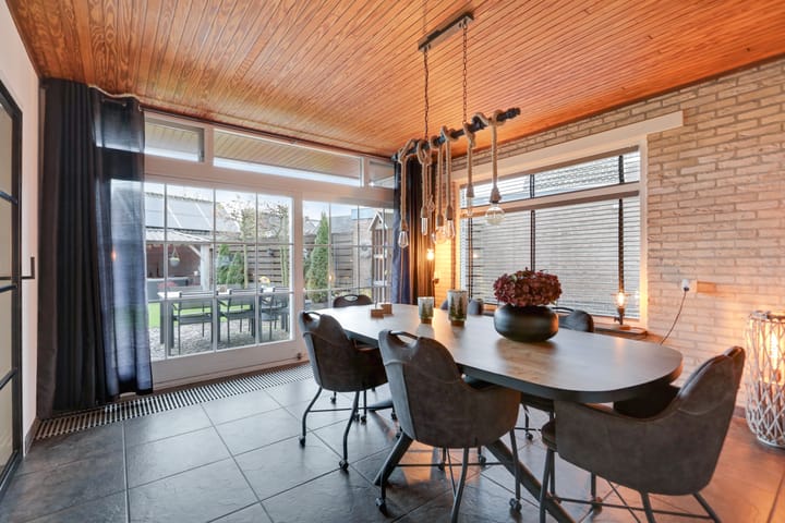 Foto 18 van Prins Clausstraat 4