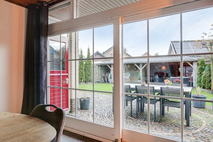 Foto 23 van Prins Clausstraat 4