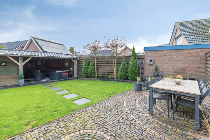 Foto 27 van Prins Clausstraat 4