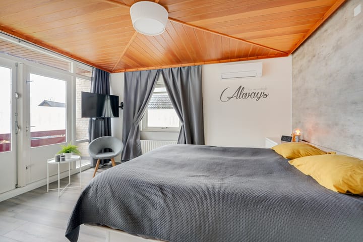 Foto 34 van Prins Clausstraat 4