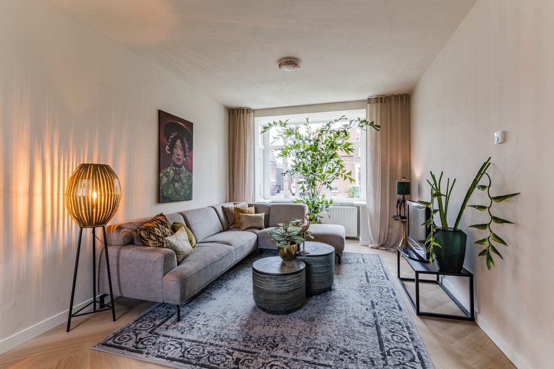 Foto 7 van Moleneindstraat 45