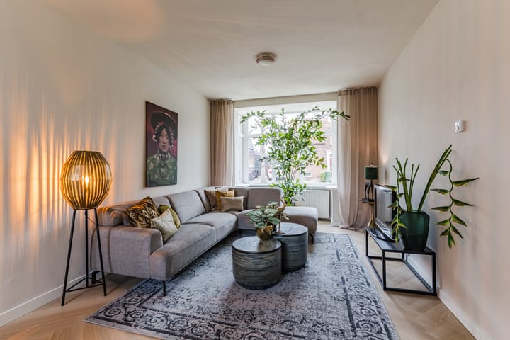 Foto 7 van Moleneindstraat 45