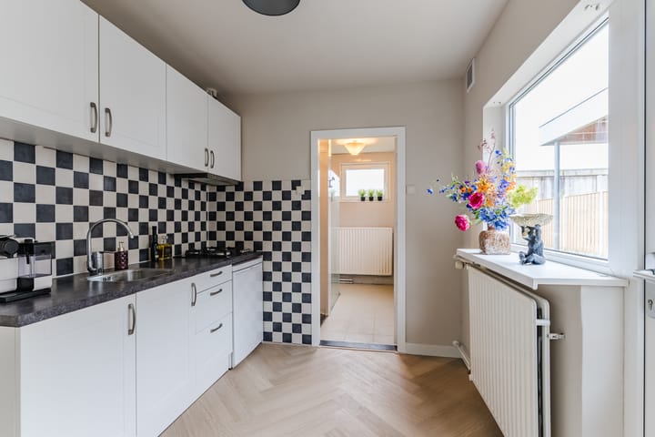 Foto 14 van Moleneindstraat 45