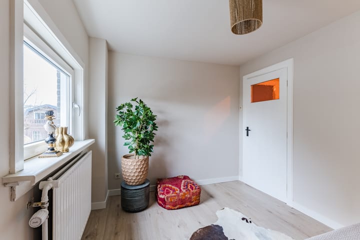 Foto 27 van Moleneindstraat 45