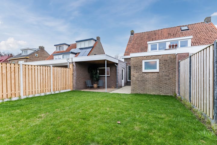 Foto 32 van Moleneindstraat 45