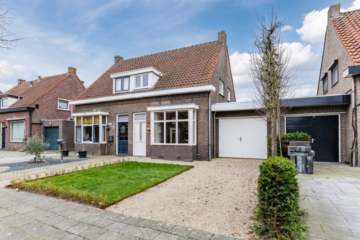 Foto 36 van Moleneindstraat 45