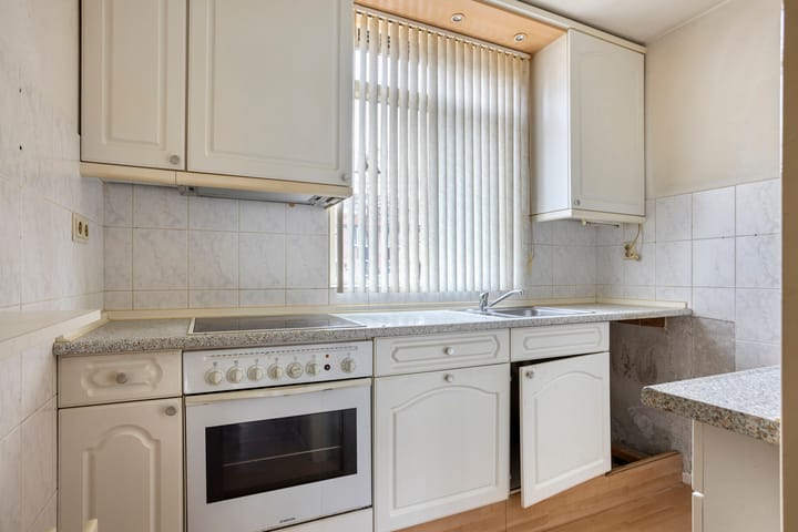 Photo 11 of Stremselstraat 15