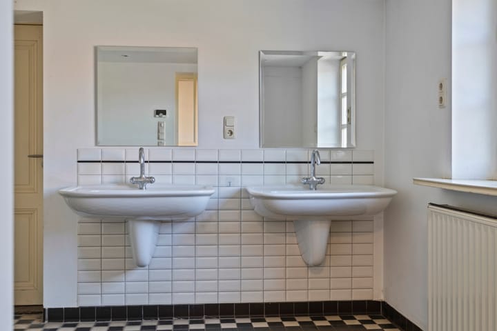 Foto 28 van Begijnhofweg 4