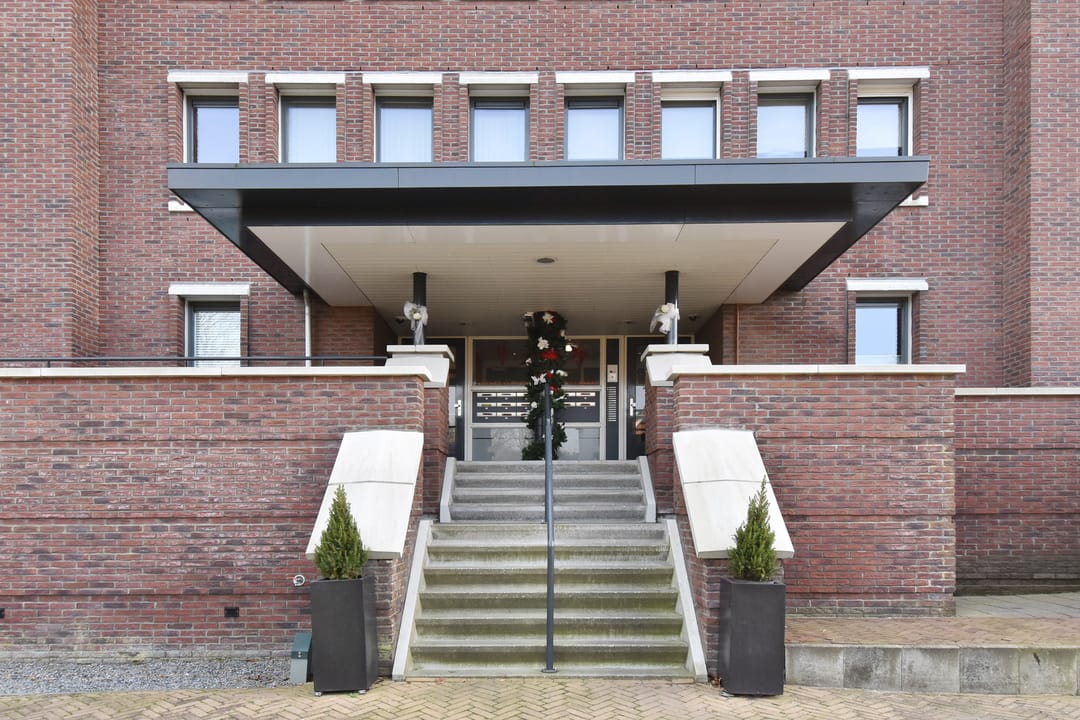 Photo 7 of Wingerd 34