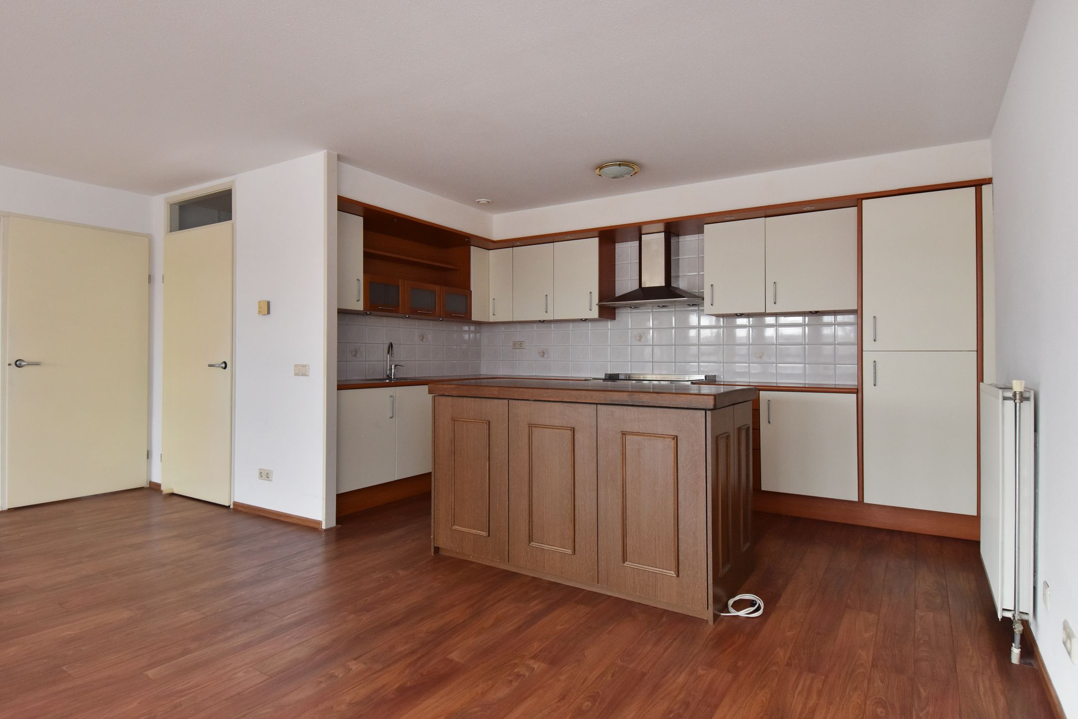 Photo 15 of Wingerd 34