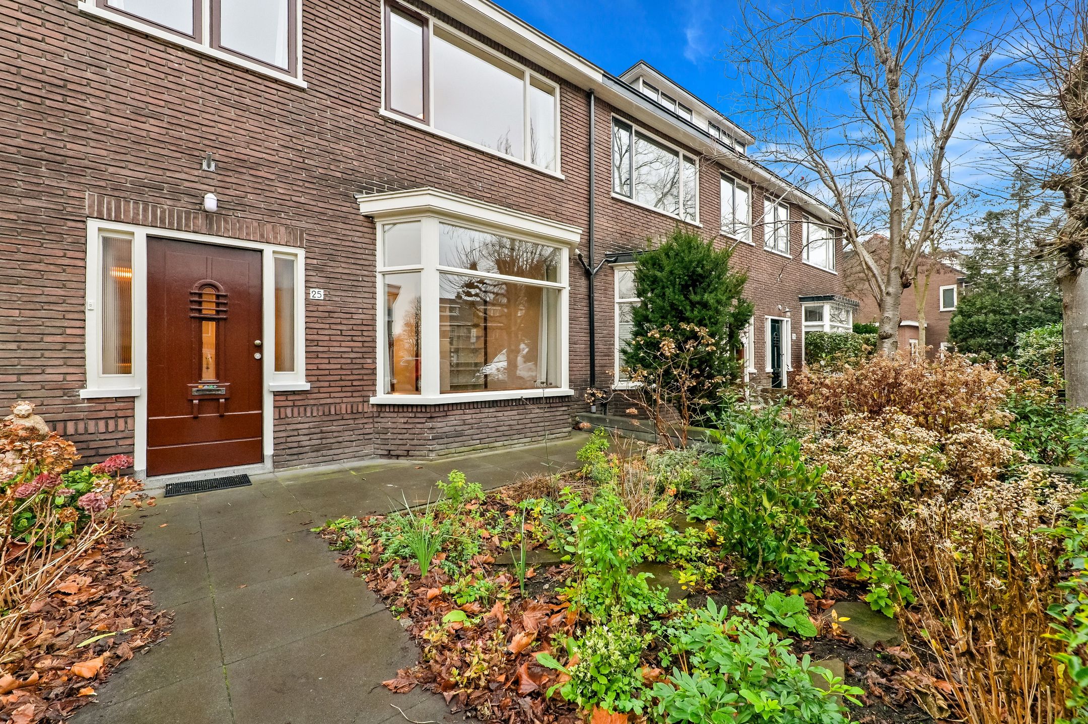 Buying a house in The Netherlands., Acacialaan 25