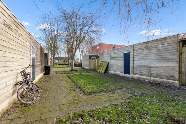 Foto 36 van Veldmuisstraat 15