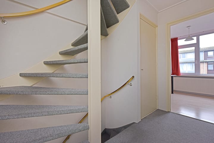 Photo 18 of van Wassenaerstraat 31