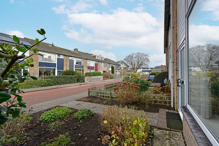 Photo 27 of van Wassenaerstraat 31