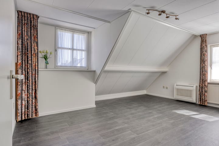 Foto 36 van Papenstraat 7