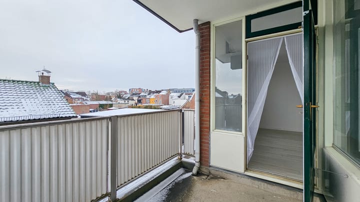 Foto 23 van Romeinenplein 17