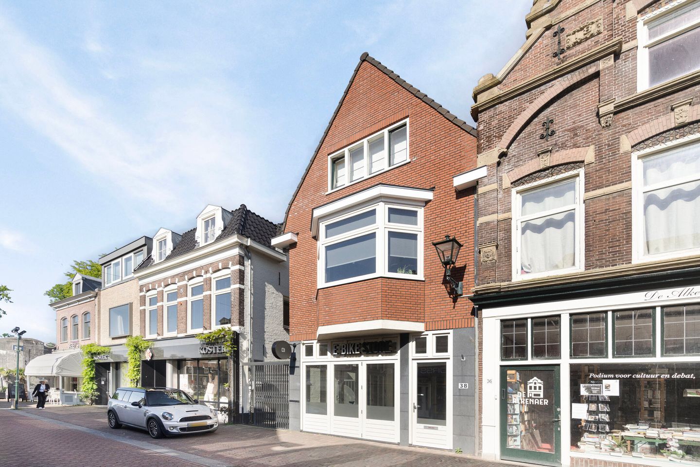 Bekijk foto 2 van Ritsevoort 38