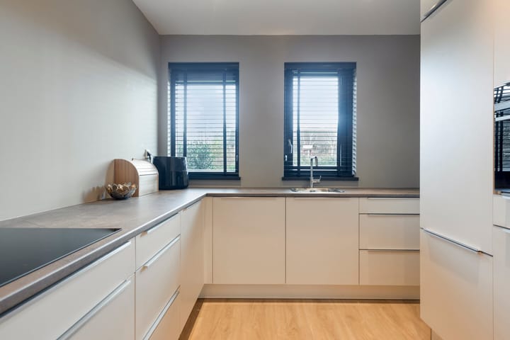 Foto 17 van Cairostraat 66