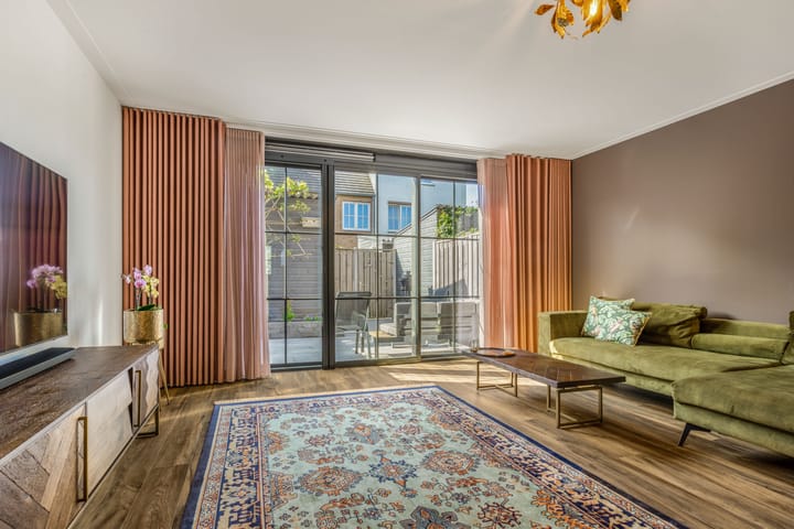 Foto 11 van John Deelaan 40