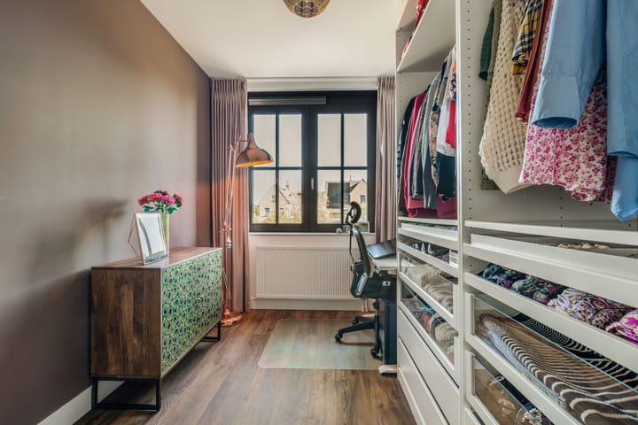 Foto 33 van John Deelaan 40